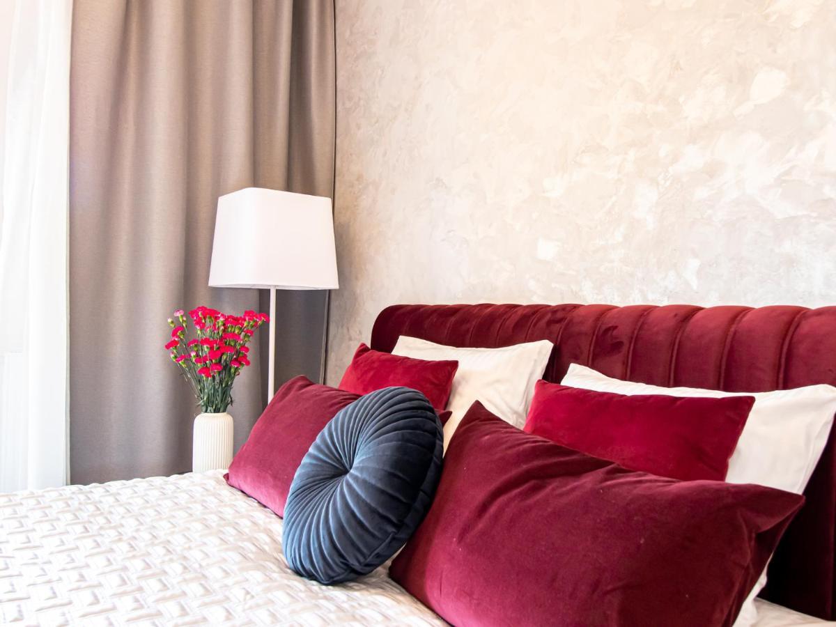 Golden Star Apartment Krakow Dış mekan fotoğraf